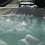 Exotic Kryty Basen Проживание в семье