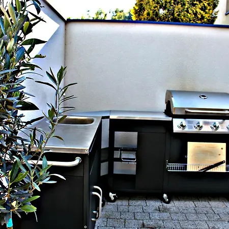 Δωμάτια σε οικογενειακή κατοικία Exotic Kryty Basen *