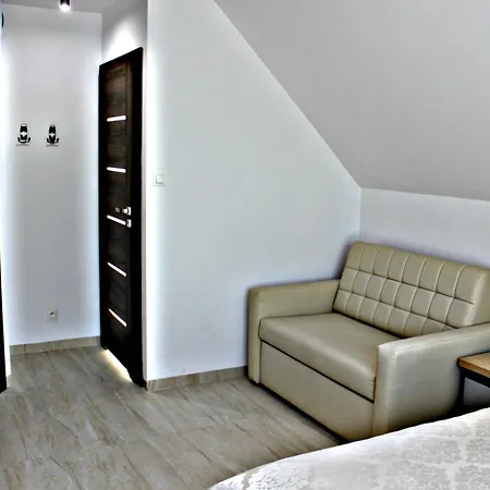 Δωμάτια σε οικογενειακή κατοικία Exotic Kryty Basen