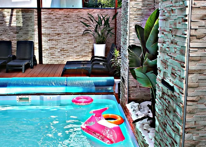 Exotic Kryty Basen Rum i privatbostad