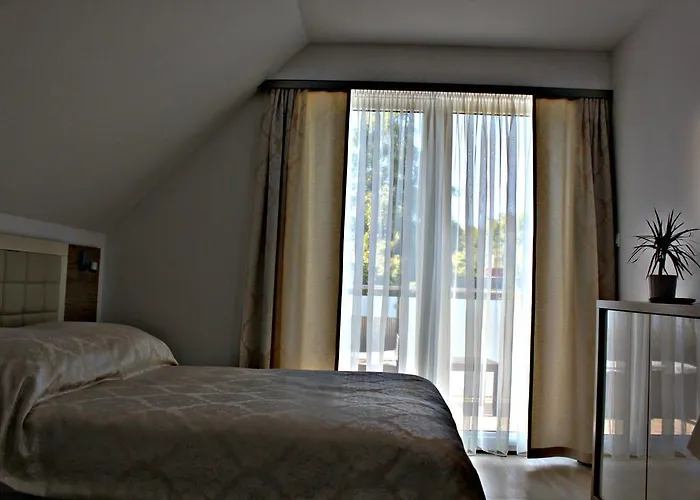 Exotic Kryty Basen *