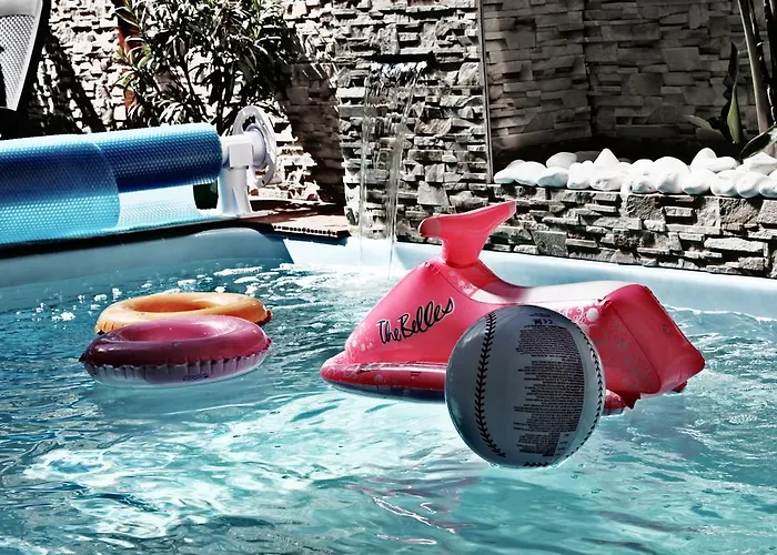 Exotic Kryty Basen *